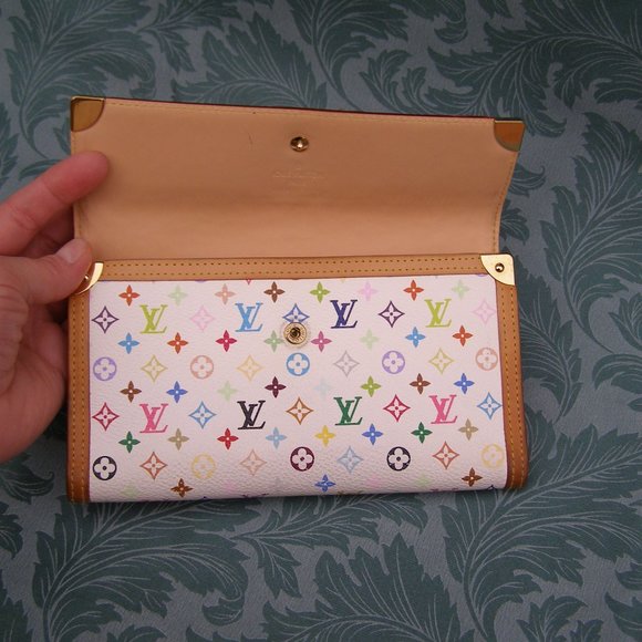 RARE Louis Vuitton x Murakami International Wallet EUC - Picture 5 of 16